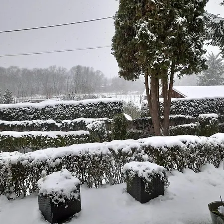 Happy בית נופש